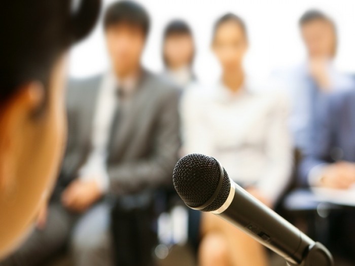 Говорить легко: советы для публичных выступлений на профессиональном уровне